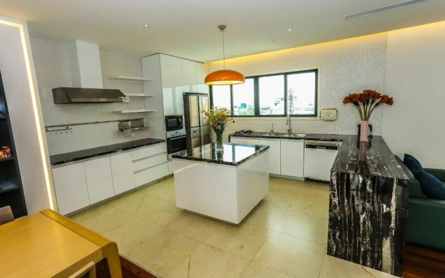 Ficus Suites Apartment