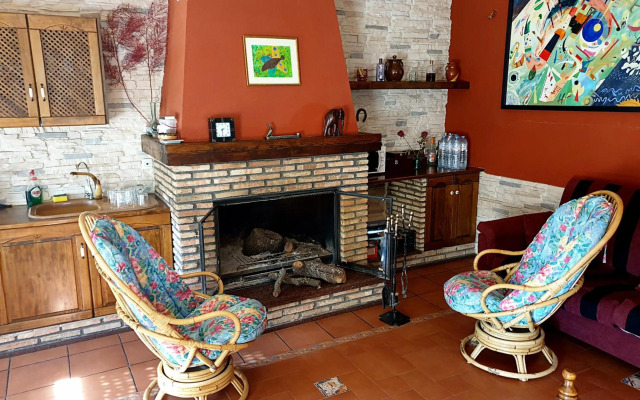 Amplia y luminosa buhardilla & total independencia