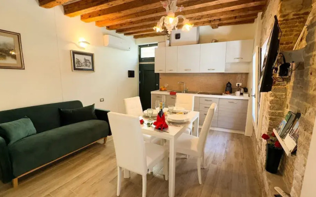 Graceful Venice Barnaba Suite
