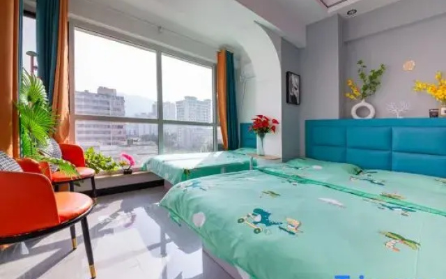 Nuanju Homestay (Lanzhou University First Hospital Wulipu Subway Station)