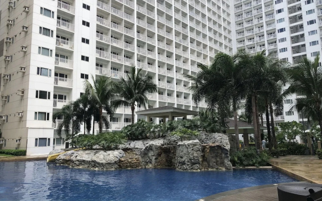 Shore Residences Stays by PBYY