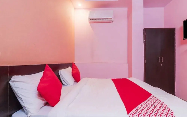 OYO Flagship Hotel Shivam Palace