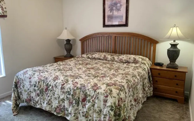 Whispering Pines 524