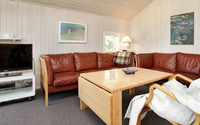 6 Person Holiday Home in Humble-by Traum