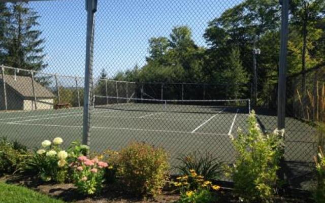 Whiffletree Condo A8