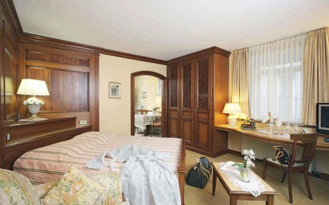 Logis Hotel Domaine Le Moulin