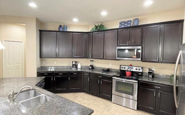 Crystal Cove by CozyKey Vacation Rentals