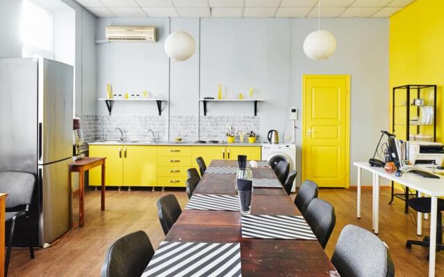Hostel Orange