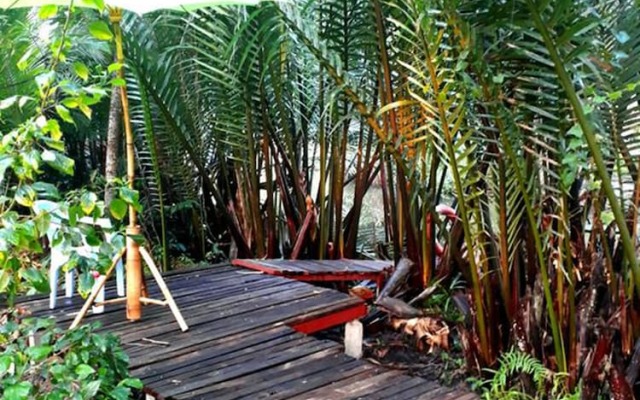 Baan Klangsuan Bang Korbua