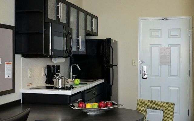 Candlewood Suites Denver Northeast - Brighton by IHG