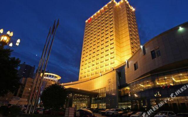 Yinlong Hotel