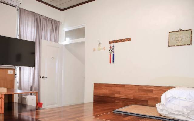 Shangping 201 B&B
