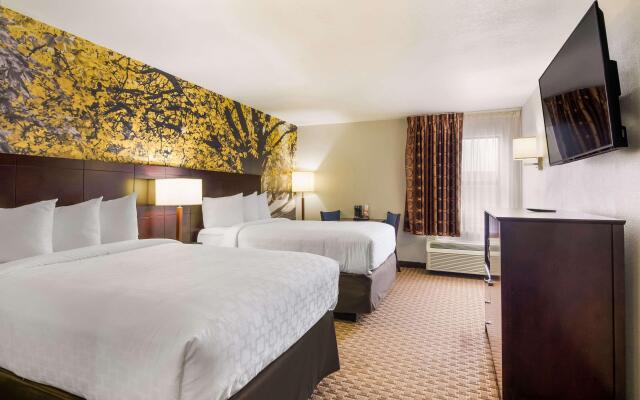 Spark by Hilton Abingdon I-81 near Fairgrounds