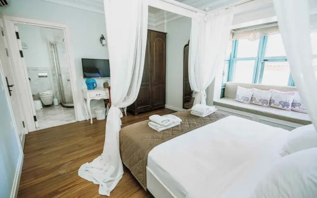 Beyaz Kapı Boutique Hotel