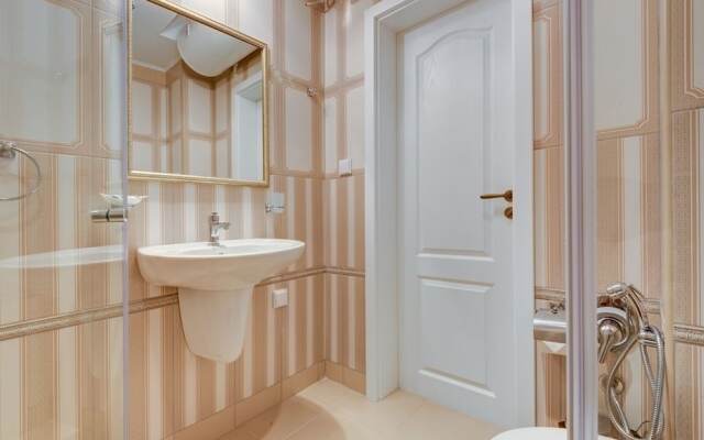 Venera & Anastasia Palace Apartments