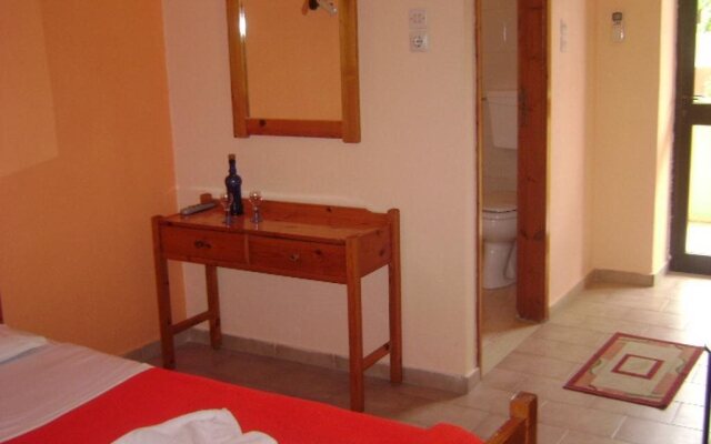 Adonis Beach-Rooms Hotel
