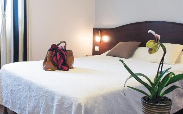 Hotel De France