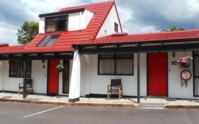 Papakura Motor Lodge & Motel