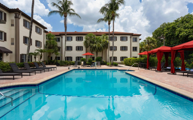 Hawthorn Extended Stay by Wyndham Naples