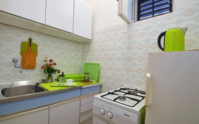 Apartment And Rooms Danica