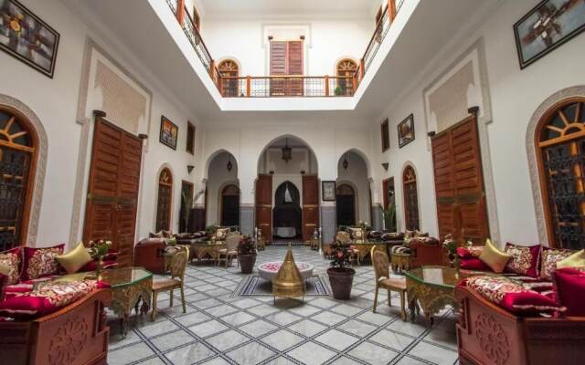 Room in B&B - Riad Authentic Palace & Spa - Al Yacout