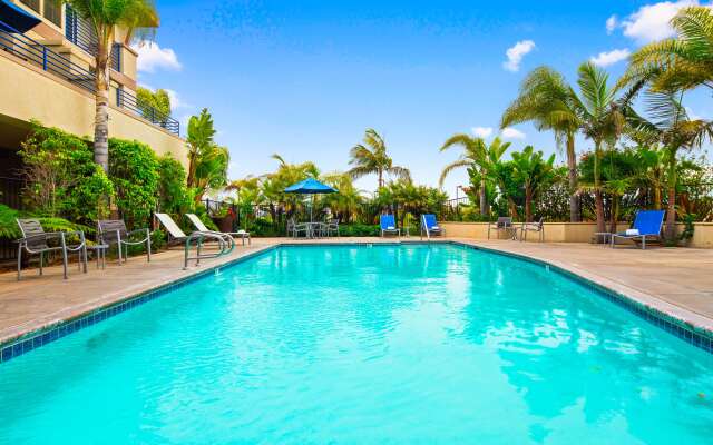 Best Western Plus Marina Gateway Hotel