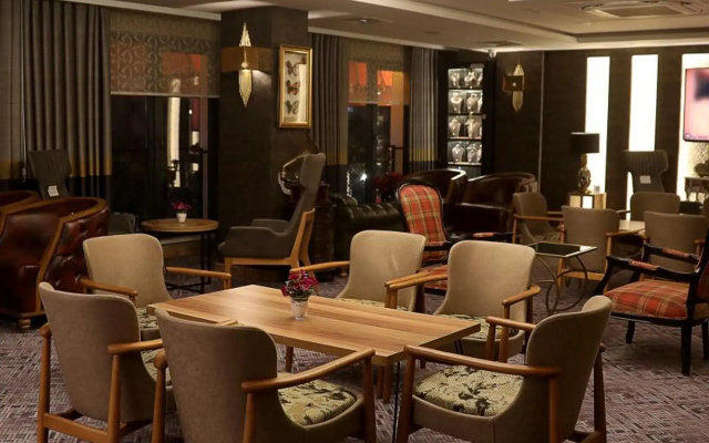 Rua World Hotel