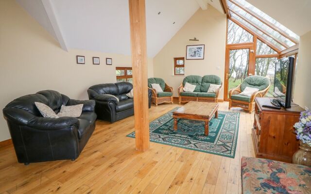 Fairythorn House