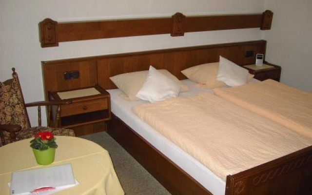 Hotel - Pension Alpenstern