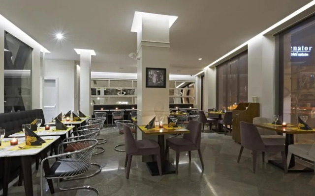 Four Points Flex by Sheraton Istanbul Taksim Square