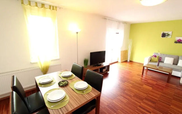 Royal Living Apartments