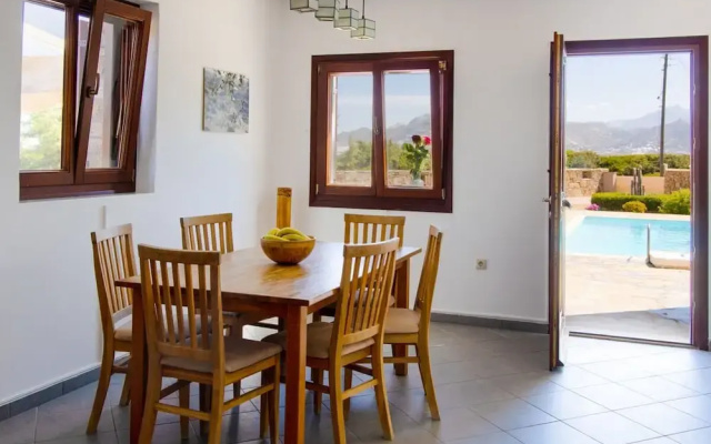 Fabulous Holiday Villa in Naxos Island