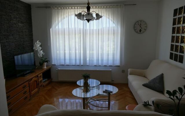 Apartment Davorka / Two Bedroom A1 Priz
