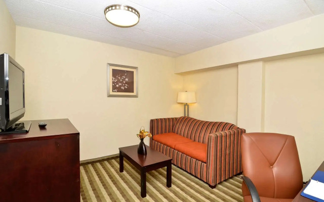 La Quinta Inn & Suites by Wyndham Washington DC-Capital/NoMA