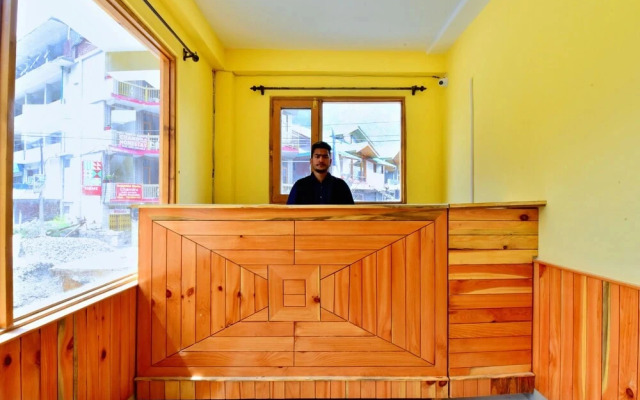 Hotel Annapurna Manali by OYO Rooms