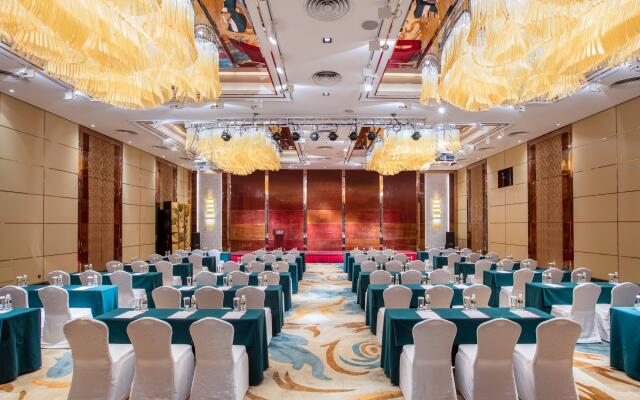 Crowne Plaza Sanya City Center by IHG