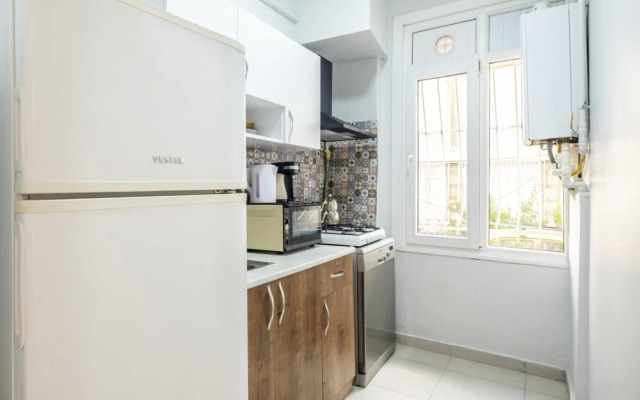 Lovely Flat Near Shore and Trendy Spots in Kadikoy