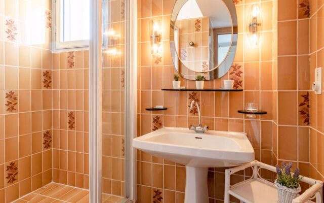 Holiday Home Le Saint Germ (SGY402)