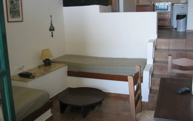 Kalimera Village