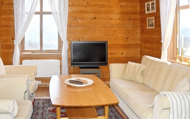 Secluded Mountain Retreat-by Traum