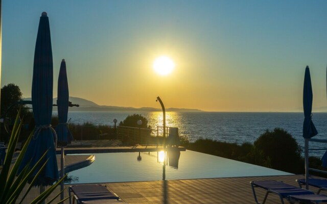 Waterfront Apartment in Central Greece With Swimming Pool