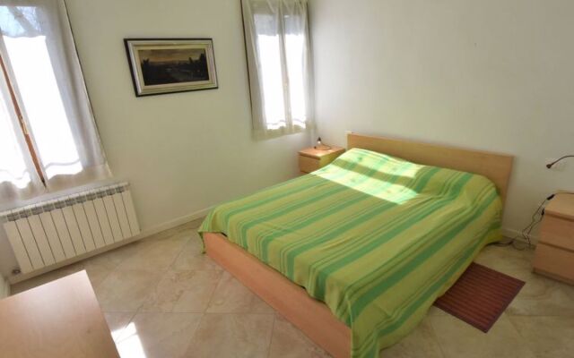 Apartment Casanas Venice 36127