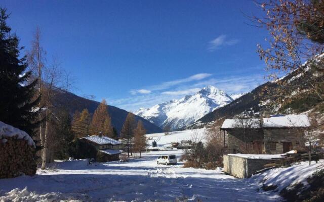 Appartement Lanslebourg-Mont-Cenis, 4 pièces, 8 personnes - FR-1-508-38