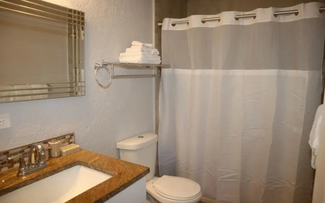 L4 Condo