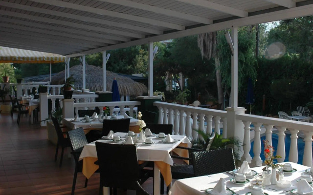 Hotel Mayurca