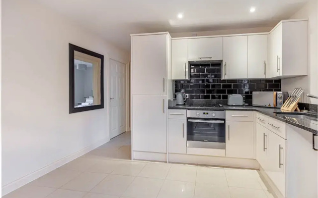 Host Stay Westbrook Court Apartment
