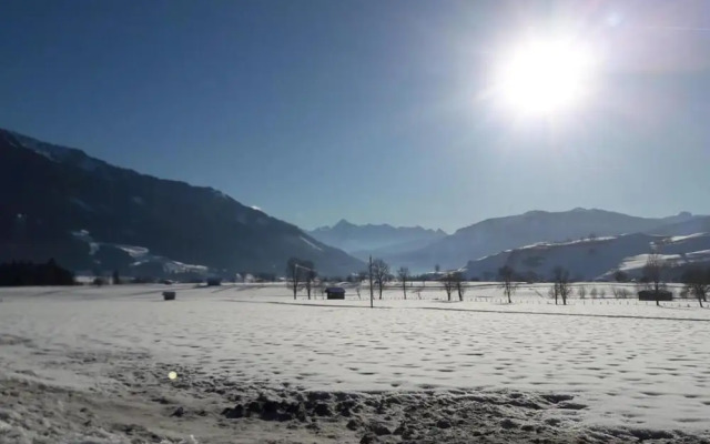 Attic Apartment in Saalfelden Near Ski Slopes