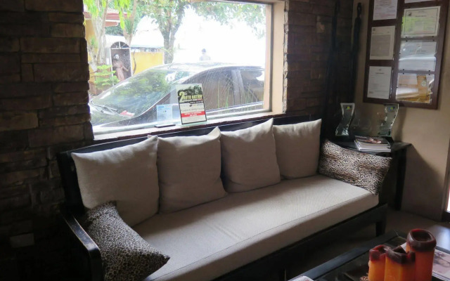 Hotel La Corona de Lipa