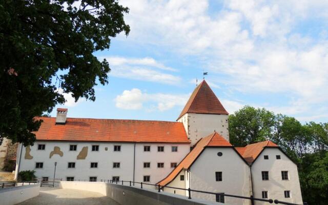 Gästehaus Mälzerei auf Schloss Neuburg