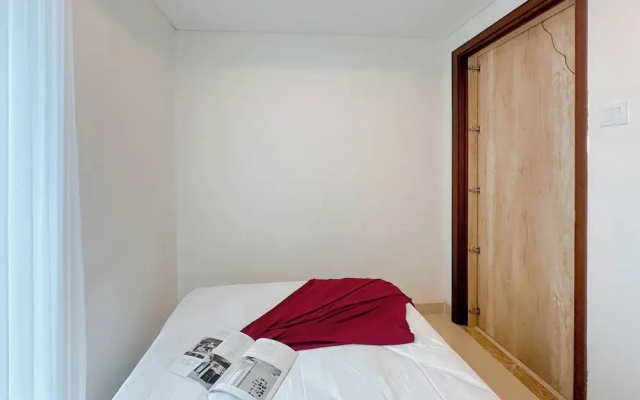 Cozy And Homey 2Br At Grand Sungkono Lagoon Apartment